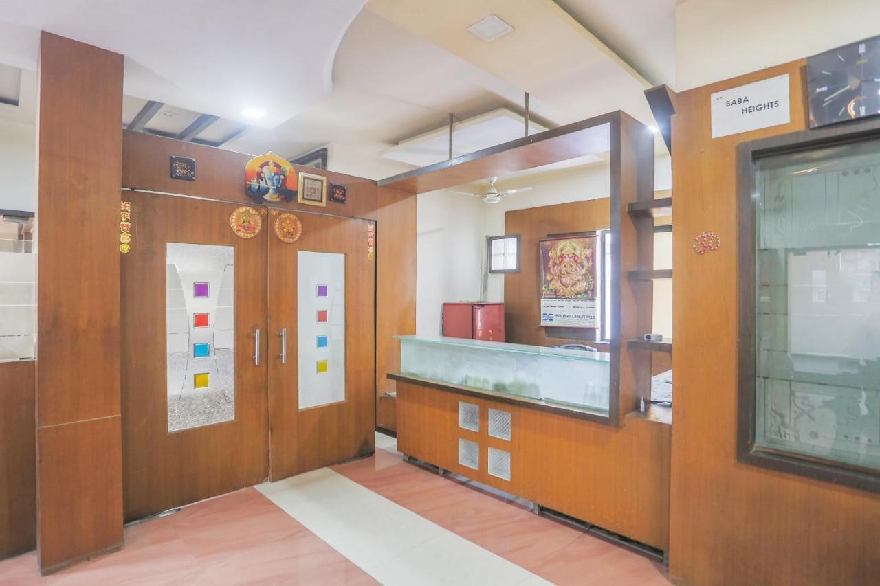 Oyo 63134 Hotel Red Queen Raigarh Bagian luar foto